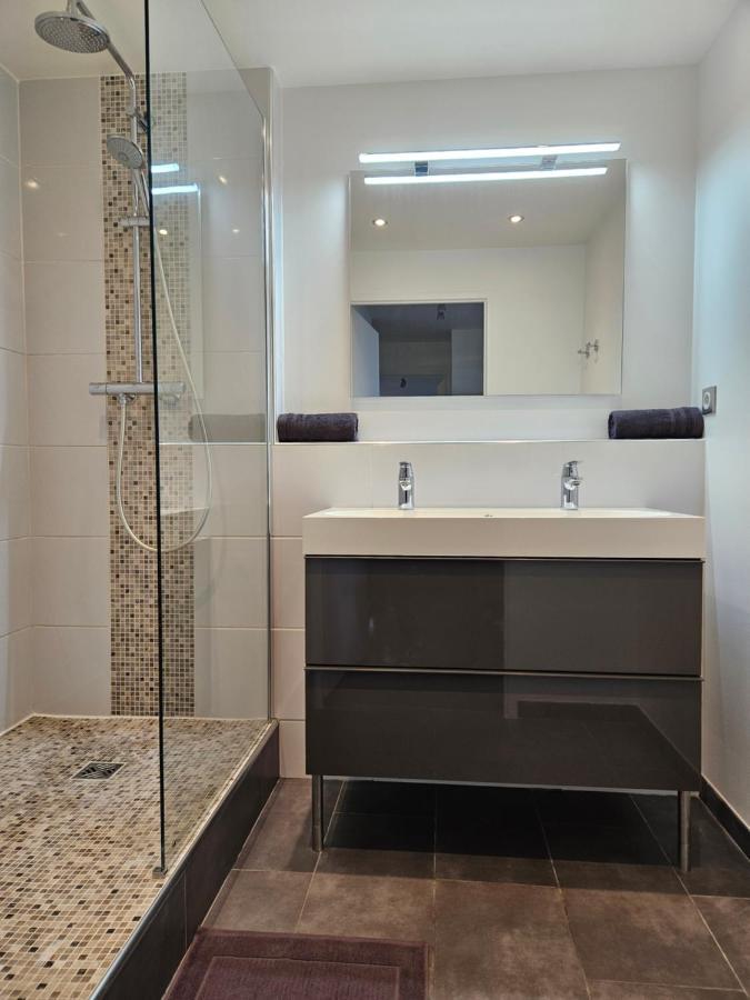 3 Chambres-gare 1 Min-disneyland Paris 6 Min Apartment