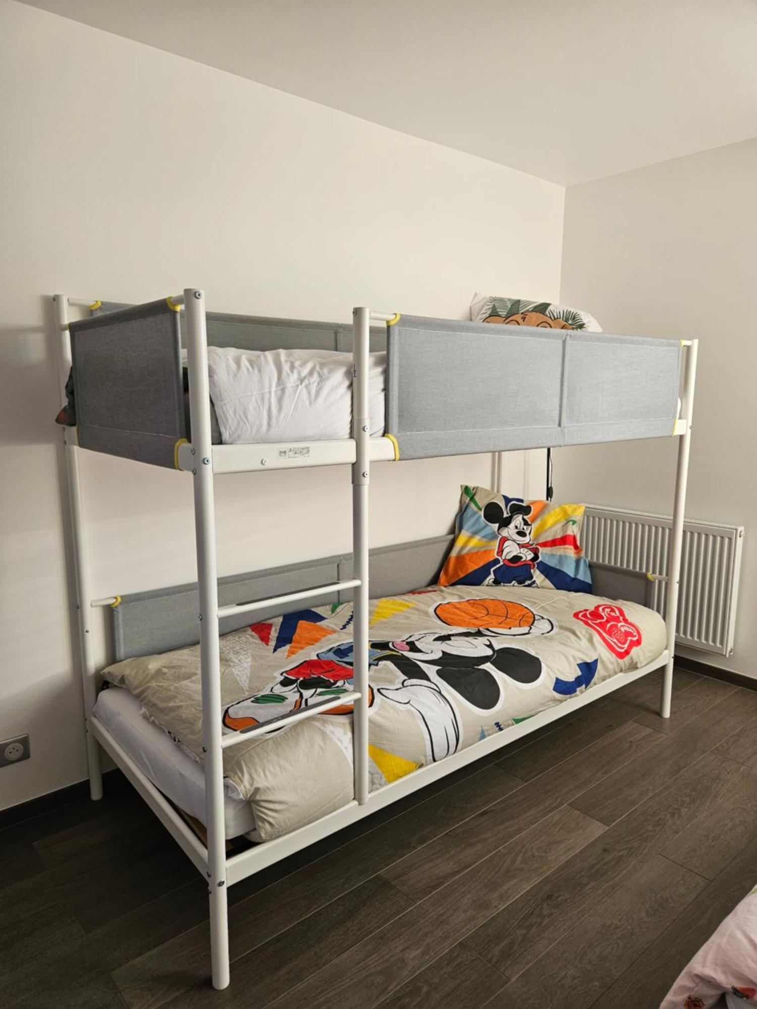 Apartment 3 Chambres-gare 1 Min-disneyland Paris 6 Min Bussy-Saint-Georges